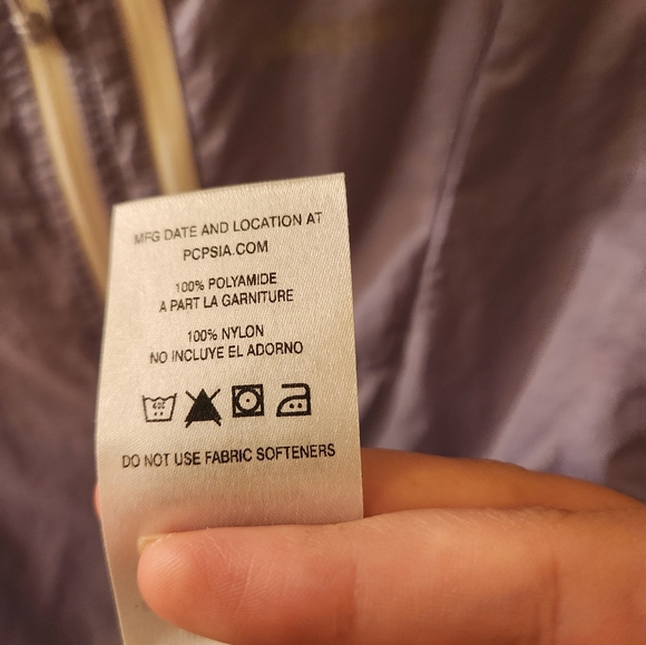 Patagonia Purple Women's Jacket - Picture 11 of 11